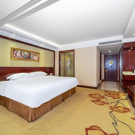 Vienna Hotel Dongguan Houjie Exhibition Center Buitenkant foto