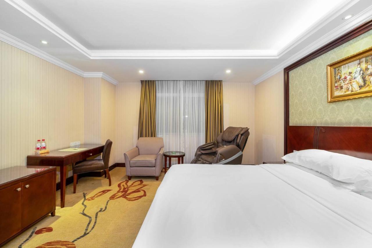 Vienna Hotel Dongguan Houjie Exhibition Center Buitenkant foto