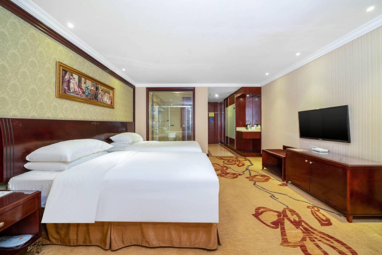 Vienna Hotel Dongguan Houjie Exhibition Center Buitenkant foto