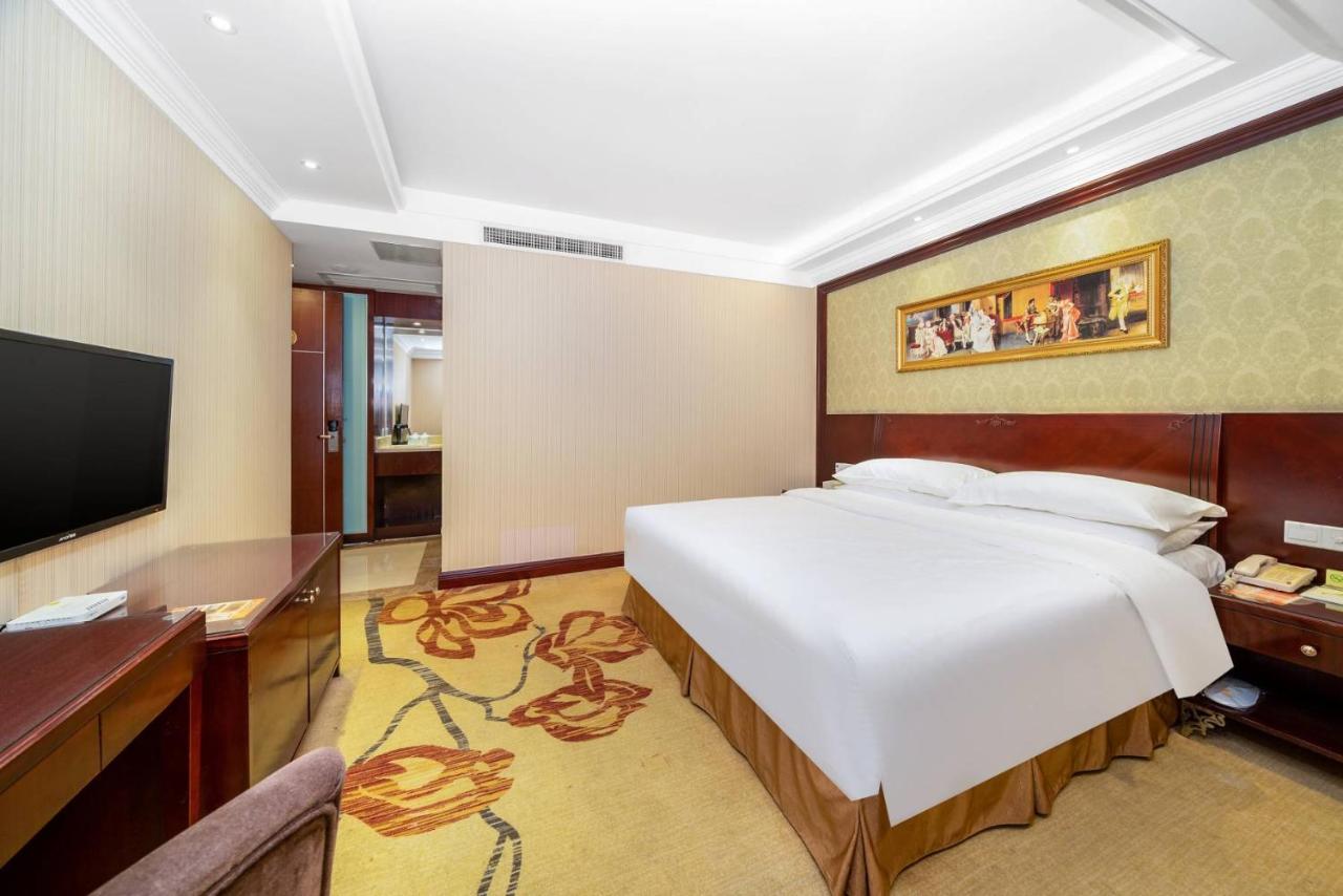 Vienna Hotel Dongguan Houjie Exhibition Center Buitenkant foto
