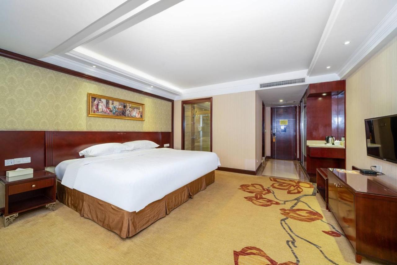 Vienna Hotel Dongguan Houjie Exhibition Center Buitenkant foto