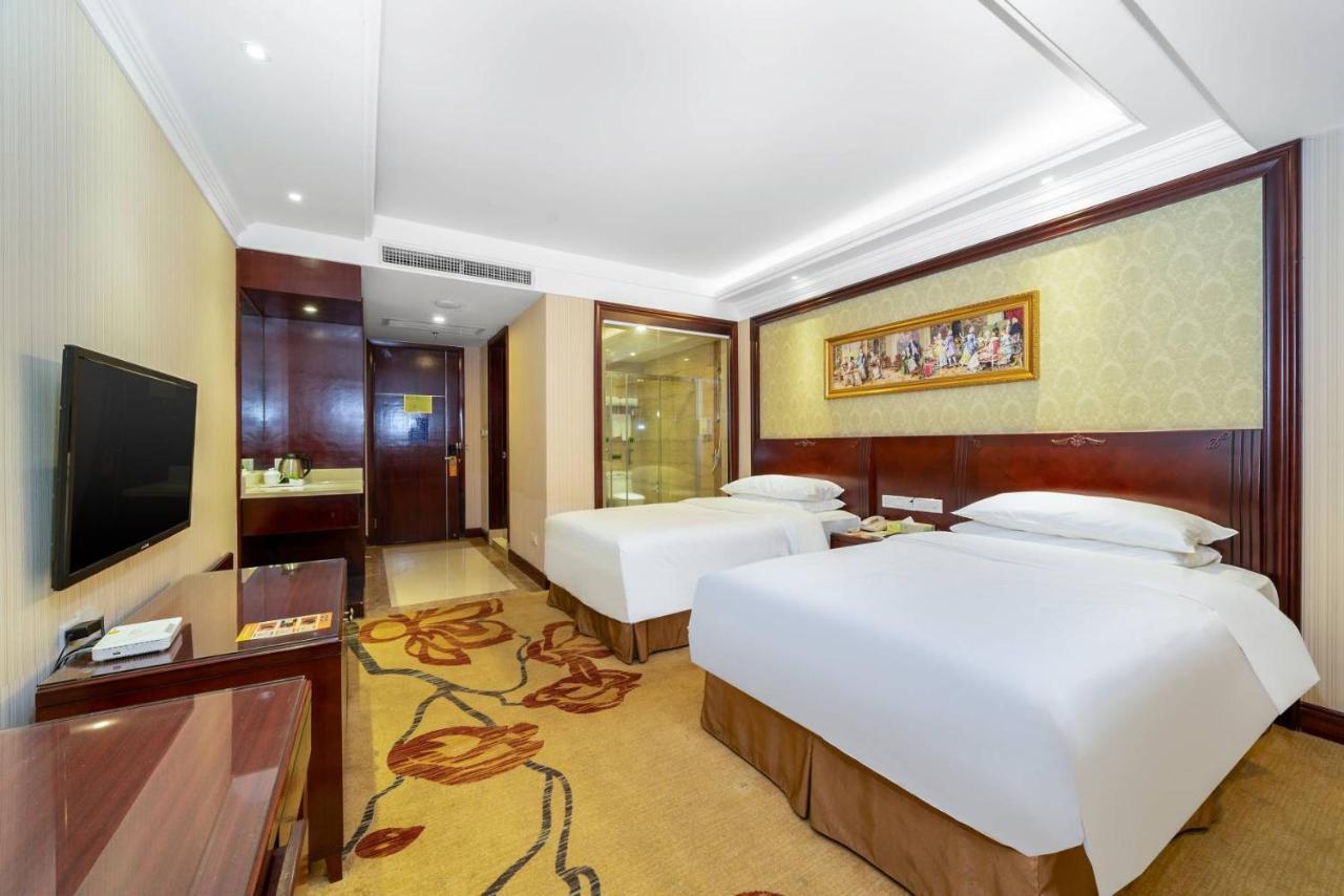 Vienna Hotel Dongguan Houjie Exhibition Center Buitenkant foto