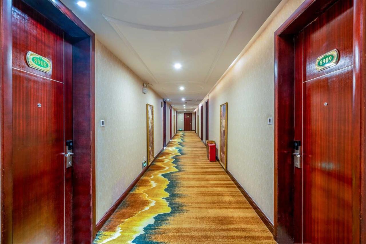 Vienna Hotel Dongguan Houjie Exhibition Center Buitenkant foto